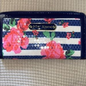 BETSEY JOHNSON WALLET